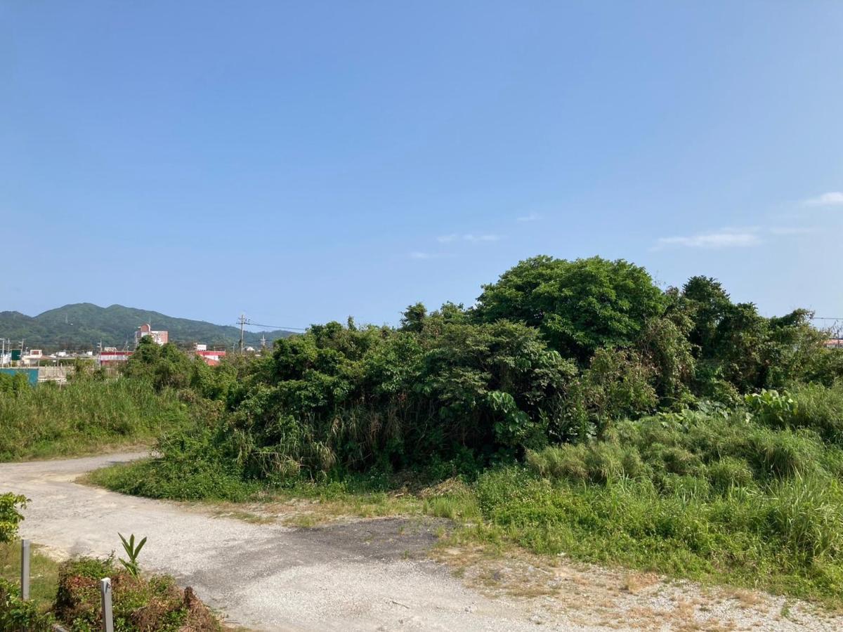 New Normal Hotel In Nago ニューノーマルホテルイン名護 Экстерьер фото